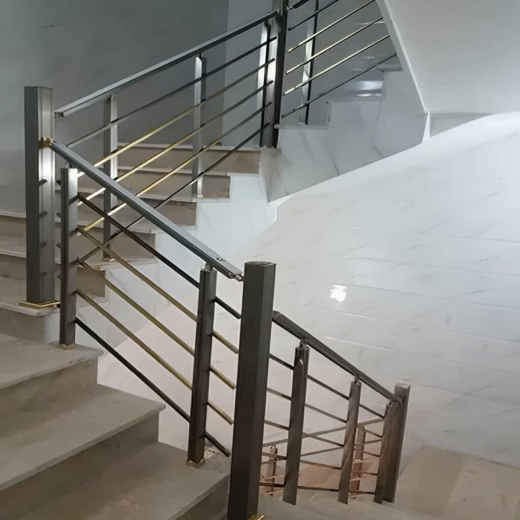 بررسی مدارک گرید حفاظ استیل پیش از سفارش