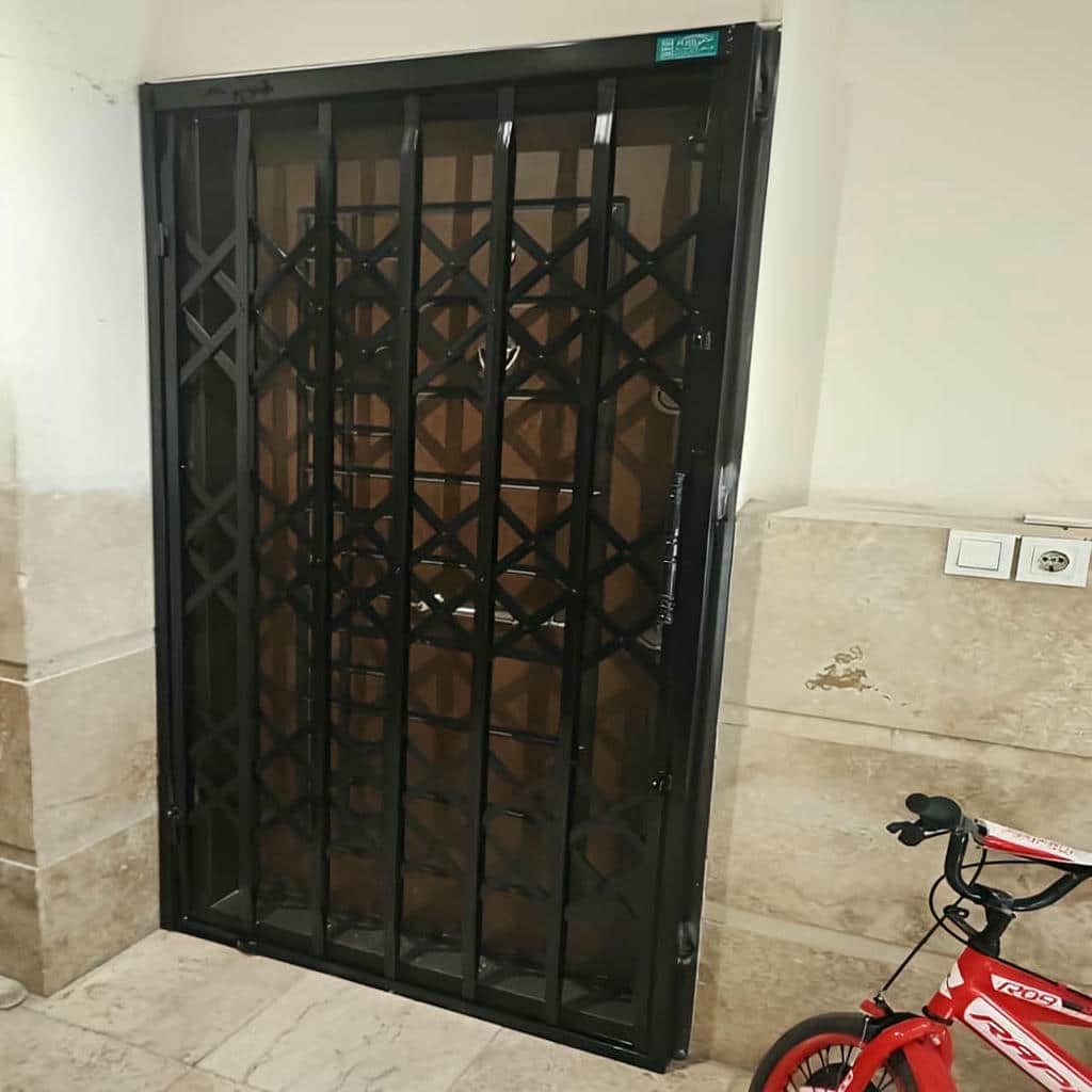 بررسی پرچ‌های شبکه آکاردئونی در نمونه واقعی