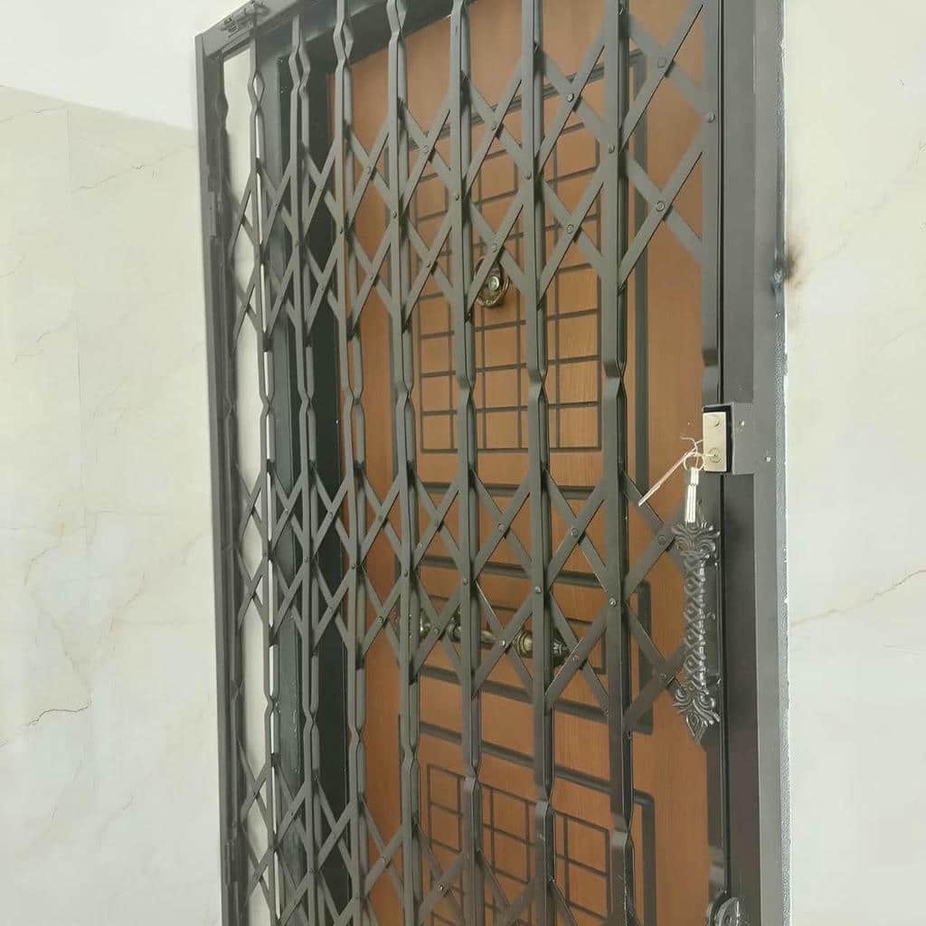 سفارش گارد تاشو پس از مشاهده کیفیت نمونه