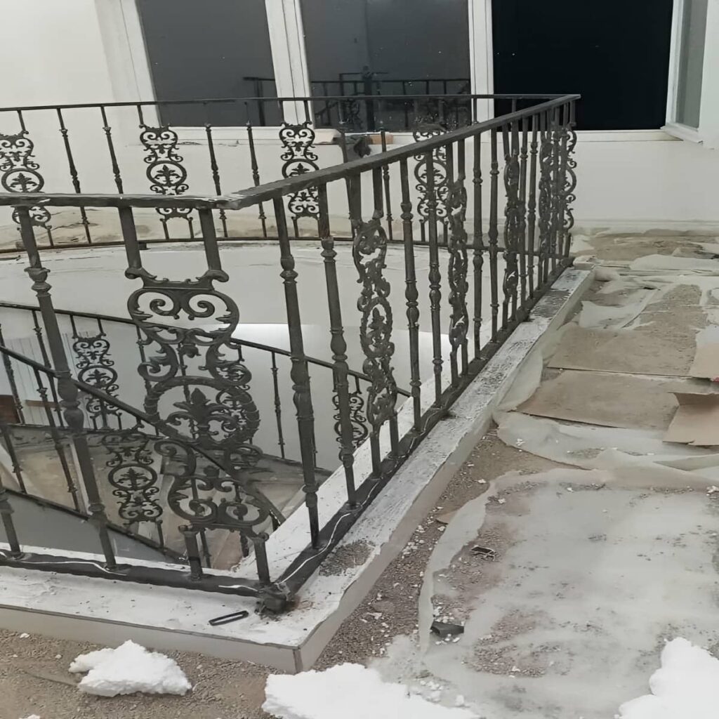 مشاوره انتخاب رنگ دست‌انداز متناسب با فضای نشیمن