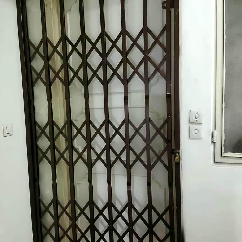 مشاوره انتخاب سیلندر سازگار با درب آکاردئونی