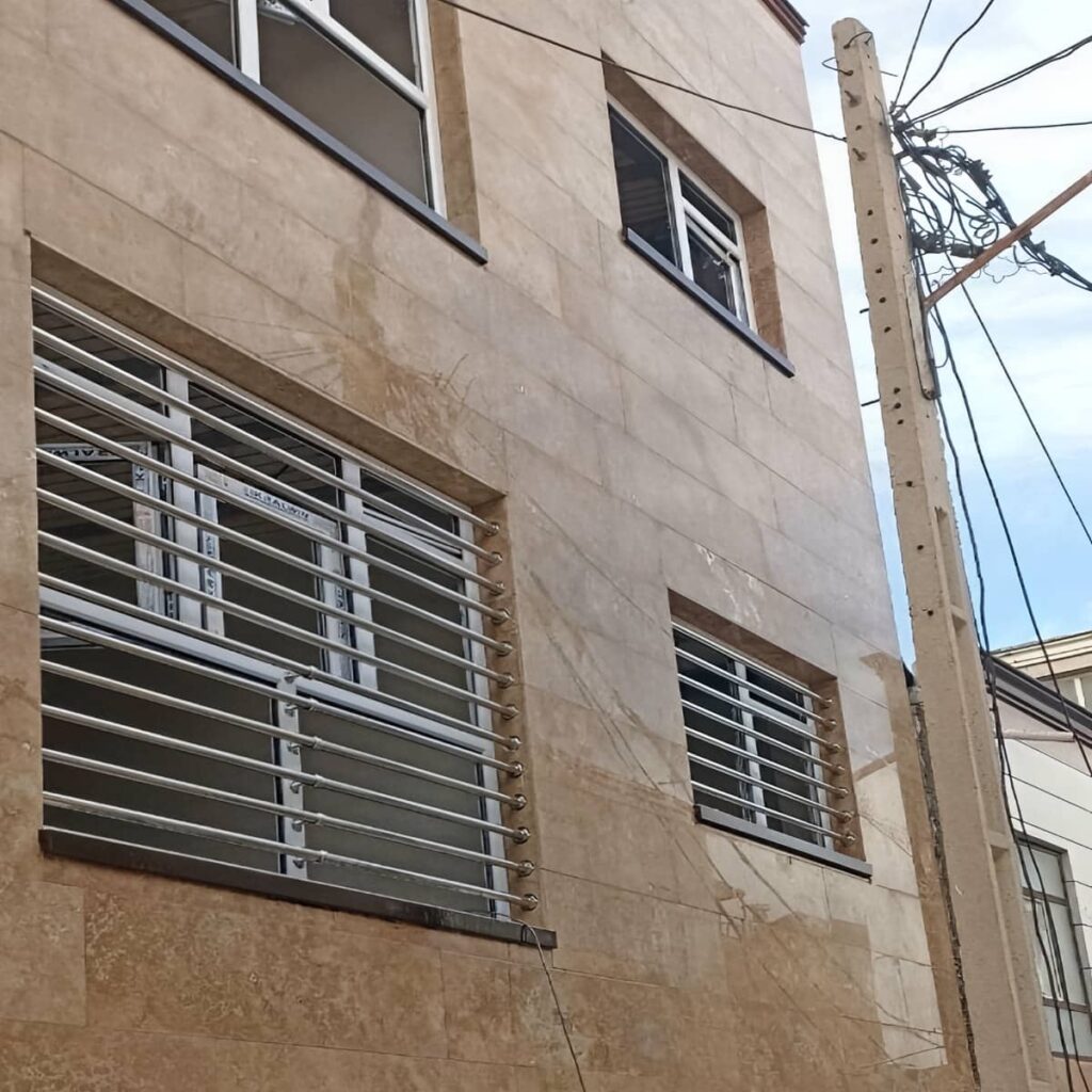 مشاوره انتخاب گرید مستند برای محافظ استیل